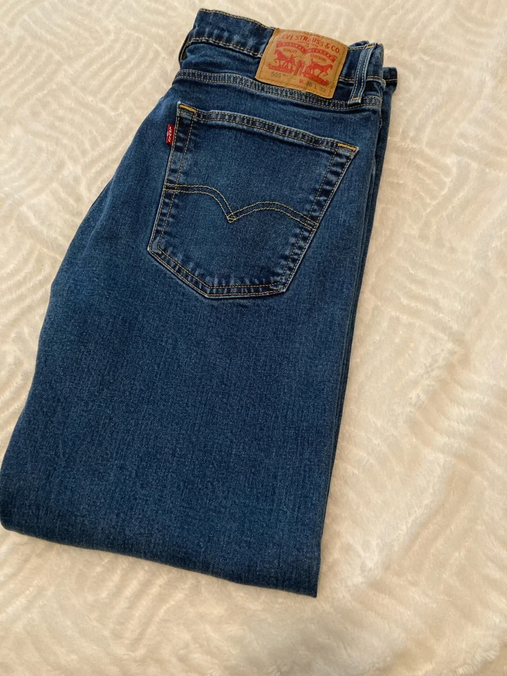 Levi's Men's Indigo Jeans with Signature Patch